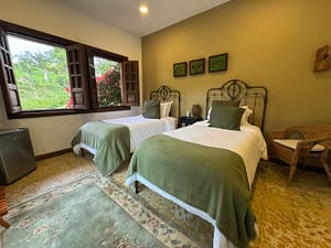 Habitacion Tangara Cabeciazul Hotel Mandalay 1941 2
